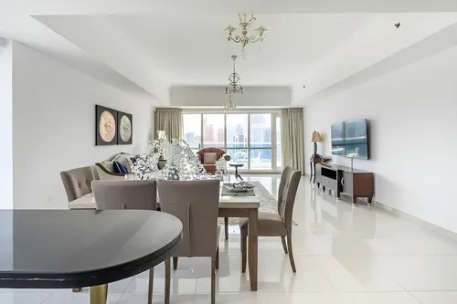 2 Bedrooms Apartment in The Residences at Business Central