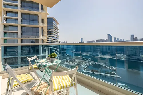 2 Bedrooms Apartment in The Residences at Business Central