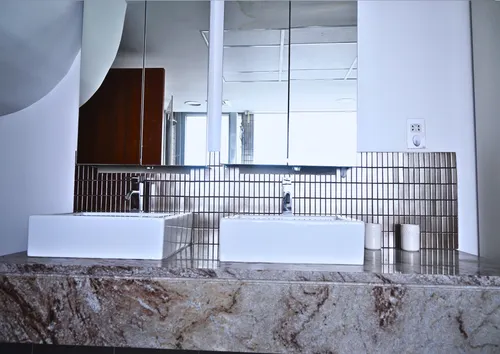 1 Bedroom Apartment in Executive Tower F