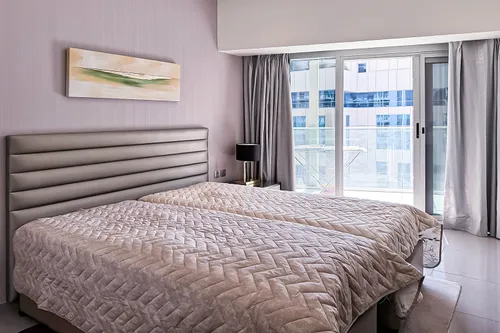 2 Bedrooms Apartment in Damac Majestine