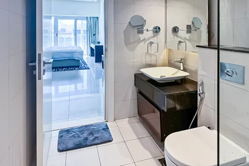 2 Bedrooms Apartment in Damac Majestine