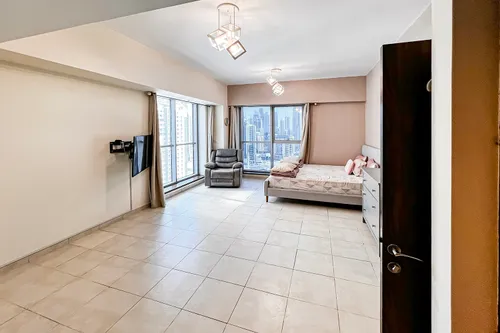 2 Bedrooms Apartment in Executive Tower L