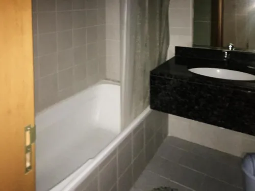 1 Bedroom Apartment in Mayfair Tower