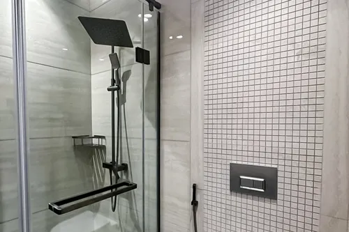 2 Bedrooms Apartment in Nobles Tower