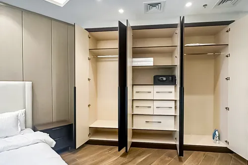 2 Bedrooms Apartment in Nobles Tower