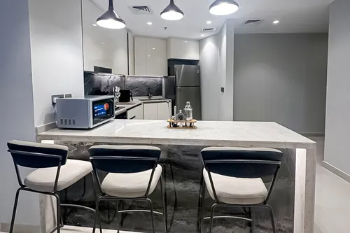 2 Bedrooms Apartment in Nobles Tower