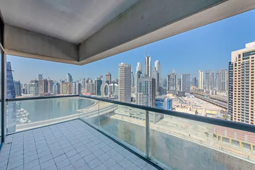 2 Bedrooms Apartment in Windsor Manor