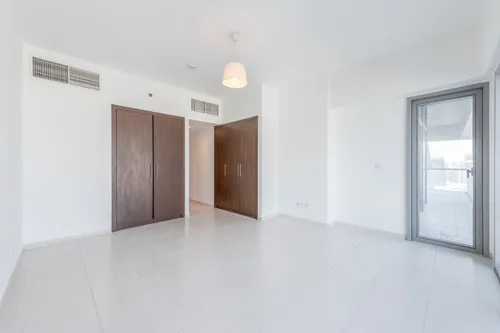 2 Bedrooms Apartment in Windsor Manor