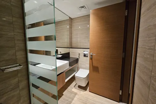 1 Bedroom Apartment in Urban Oasis