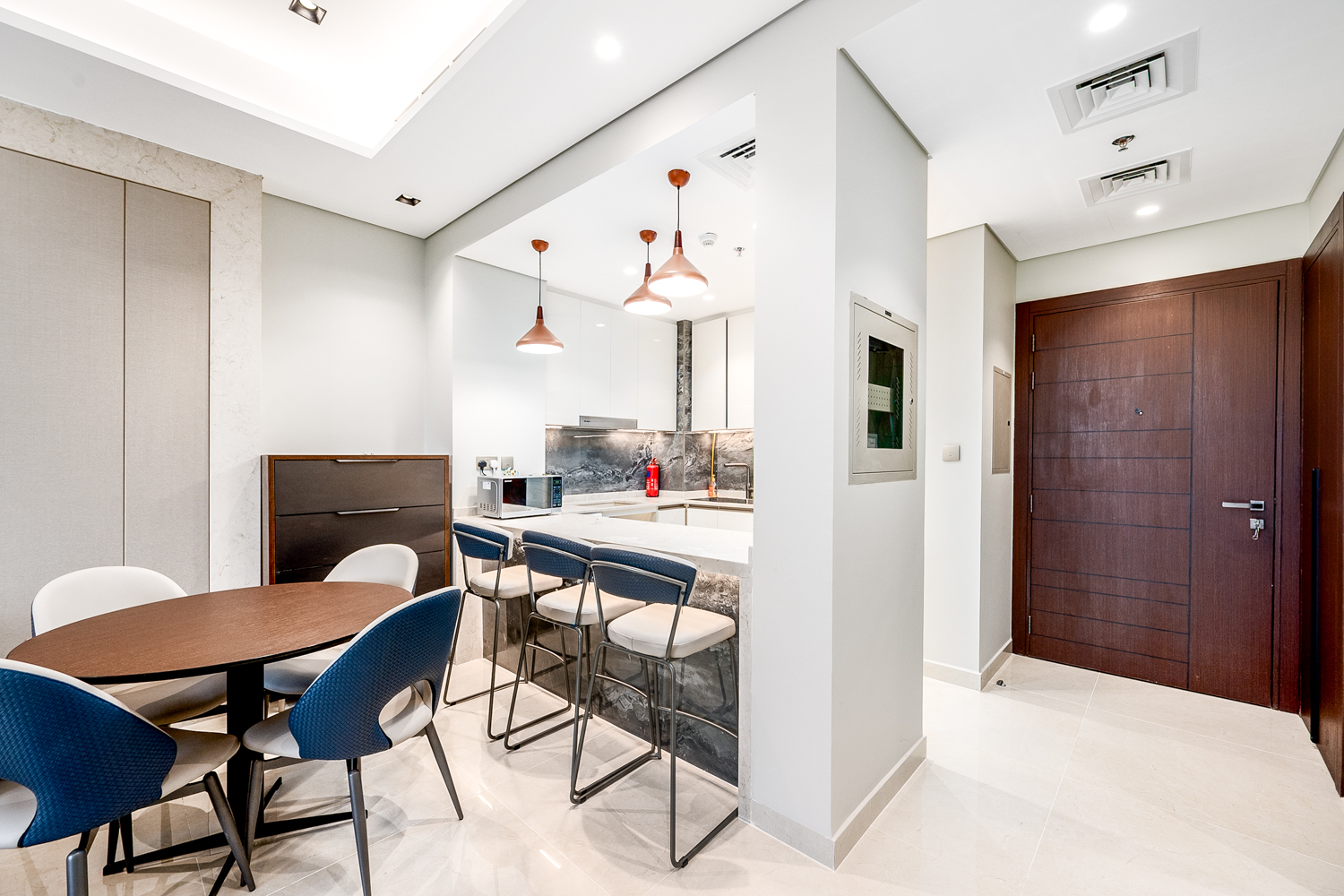 1 Bedroom Apartment in Nobles Tower