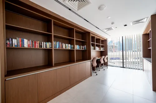 1 Bedroom Apartment in The Paragon by IGO