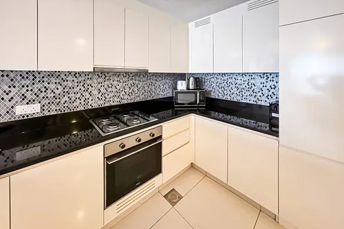 1 Bedroom Apartment in Paramount Tower Hotel & Residences