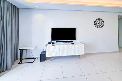 1 Bedroom Apartment in Paramount Tower Hotel & Residences