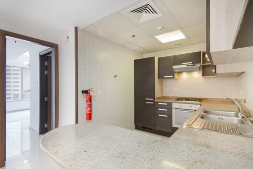 1 Bedroom Apartment in Ontario Tower
