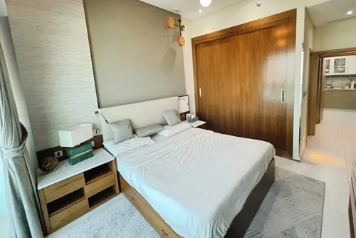 1 Bedroom Apartment in The Bay