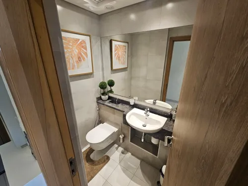 1 Bedroom Apartment in The Bay