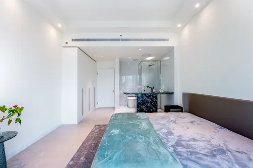 2 Bedrooms Apartment in The Residences at Business Central