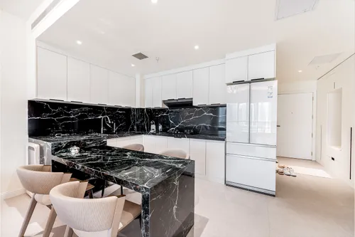 2 Bedrooms Apartment in The Residences at Business Central
