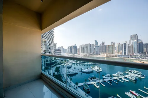 2 Bedrooms Apartment in The Residences at Business Central