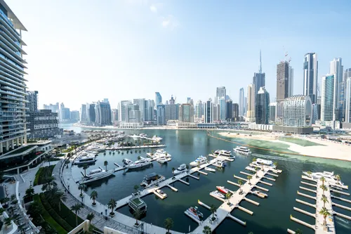 2 Bedrooms Apartment in The Residences at Business Central