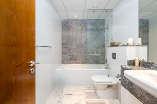 3 Bedrooms Apartment in Meera