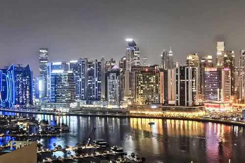 2 Bedrooms Apartment in The Bay