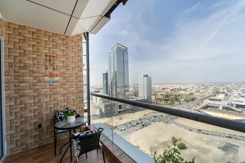 2 Bedrooms Apartment in Executive Tower M