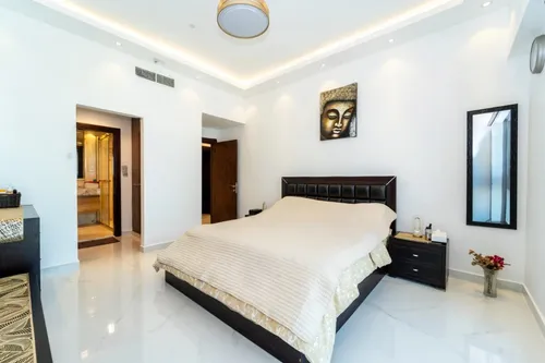 2 Bedrooms Apartment in Executive Tower M