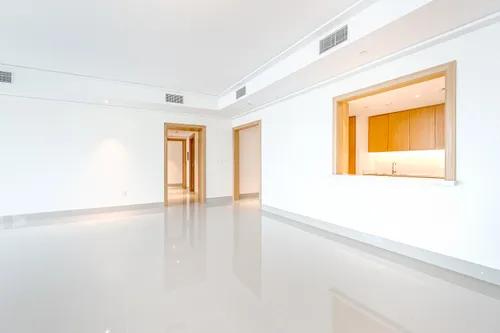 3 Bedrooms Apartment in Opera Grand
