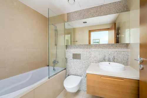 1 Bedroom Apartment in Claren Tower 1