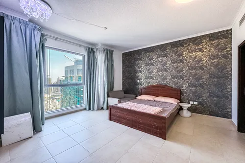 3 Bedrooms Apartment in The Residences 8