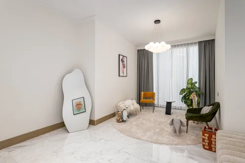 5 Bedrooms Apartment in Opera Grand