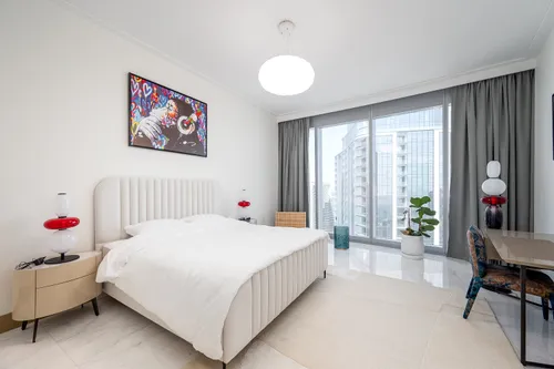 5 Bedrooms Apartment in Opera Grand