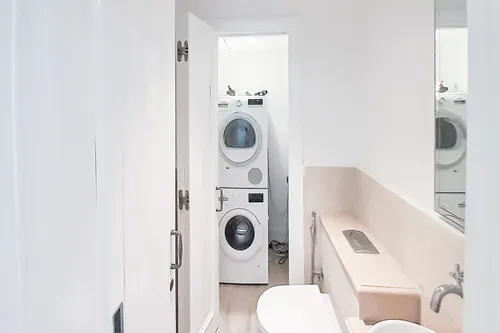 2 Bedrooms Apartment in Reehan 3