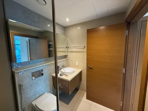 2 Bedrooms Apartment in Claren Tower 2