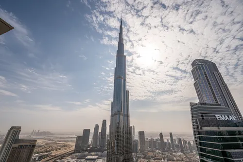 3 Bedrooms Apartment in Burj Vista Tower 1