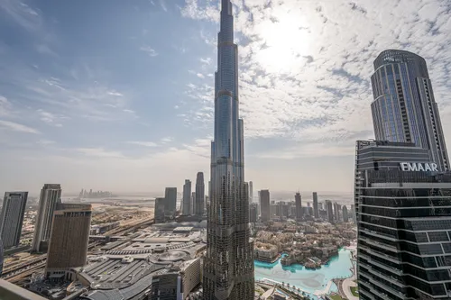 3 Bedrooms Apartment in Burj Vista Tower 1