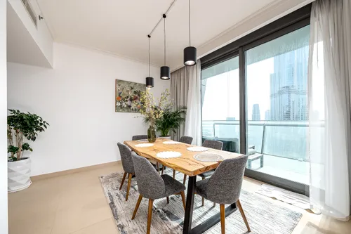 3 Bedrooms Apartment in Burj Vista Tower 1