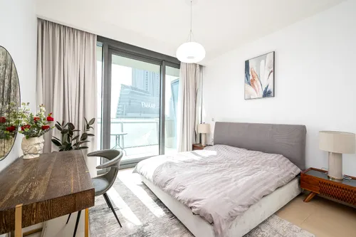 3 Bedrooms Apartment in Burj Vista Tower 1