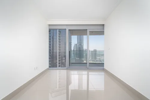3 Bedrooms Apartment in Opera Grand