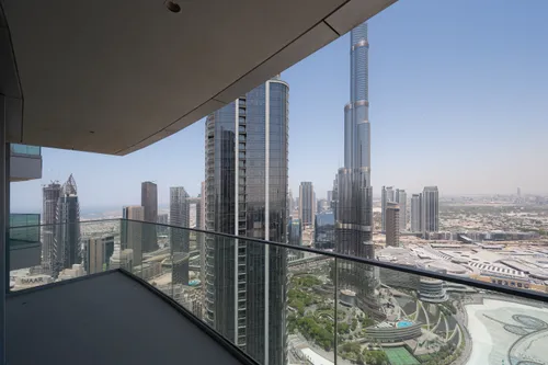 3 Bedrooms Apartment in Opera Grand