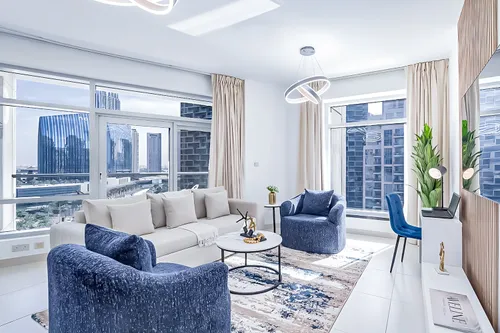 2 Bedrooms Apartment in The Lofts East