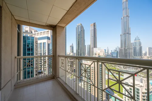 2 Bedrooms Apartment in 29 Burj Boulevard Tower 2