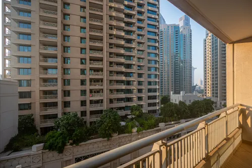 2 Bedrooms Apartment in Boulevard Central Tower 2