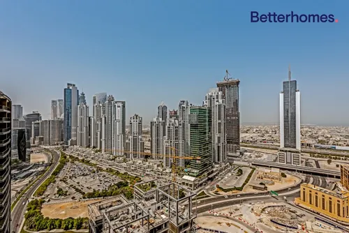2 Bedrooms Apartment in Boulevard Crescent Tower 1