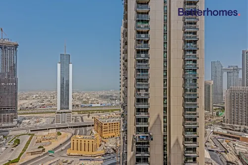 2 Bedrooms Apartment in Boulevard Crescent Tower 1