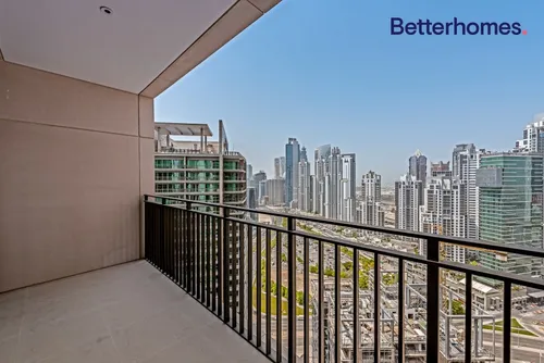 2 Bedrooms Apartment in Boulevard Crescent Tower 1
