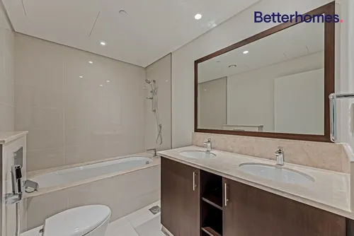 2 Bedrooms Apartment in Boulevard Crescent Tower 1