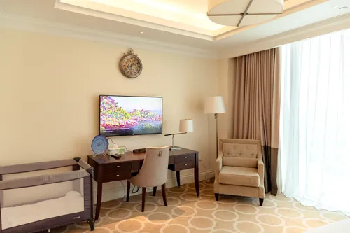 2 Bedrooms Apartment in Kempinski BLVD