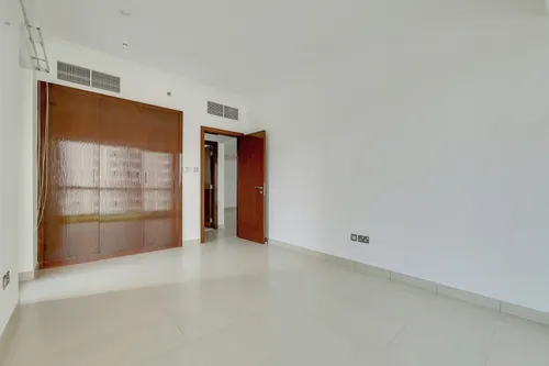 1 Bedroom Apartment in 8 Boulevard Walk